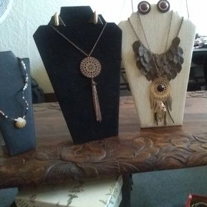 Necklace earring lot